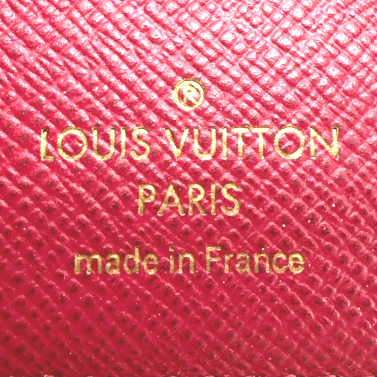 ルイヴィトン LOUIS VUITTON コインケース
カードケース付小銭入 モノグラム ポルトフォイユ・ヴィクトリーヌ モノグラムキャンバス M41938 レッド LV
【SS】
【中古】