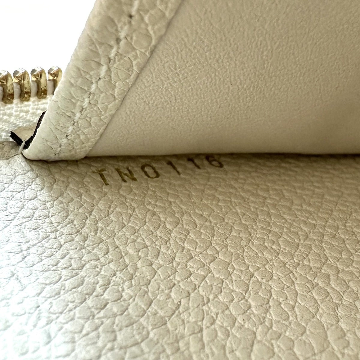 ルイヴィトン LOUIS VUITTON 長財布
ラウンドファスナー モノグラム ポルトフォイユ・スクレット ロン モノグラムアンプラント M93437 ネージュ LV
【SS】
【中古】
