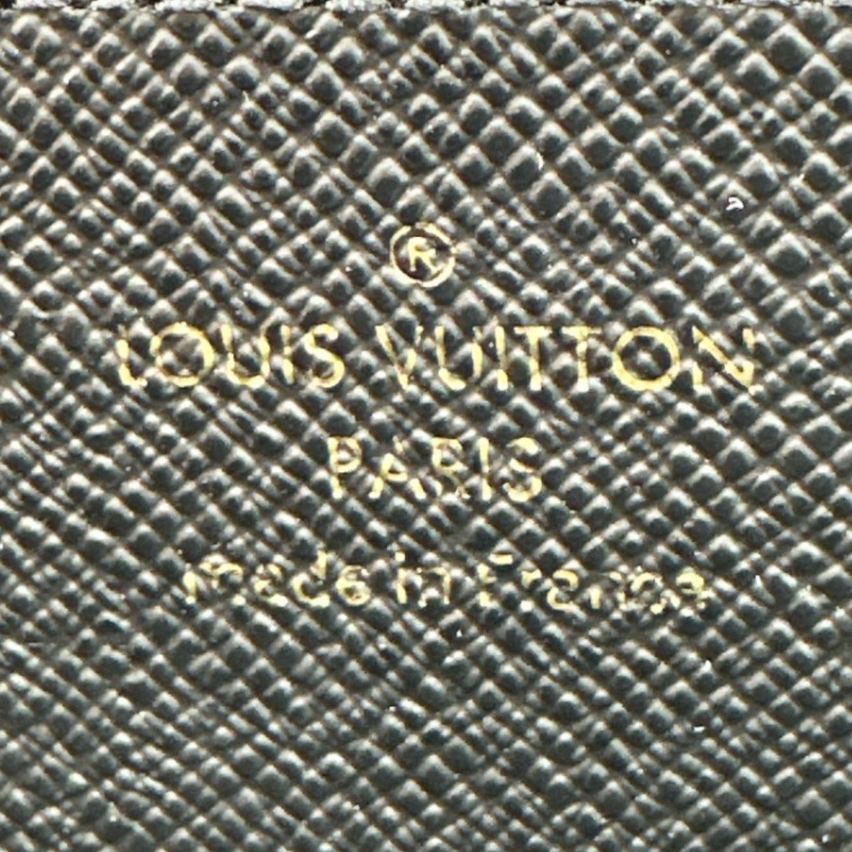 ルイヴィトン LOUIS VUITTON 長財布
ジャイアントリバース モノグラム ジッピー・ウォレット モノグラムキャンバス M69353 ブラウン LV
【SS】
【中古】
