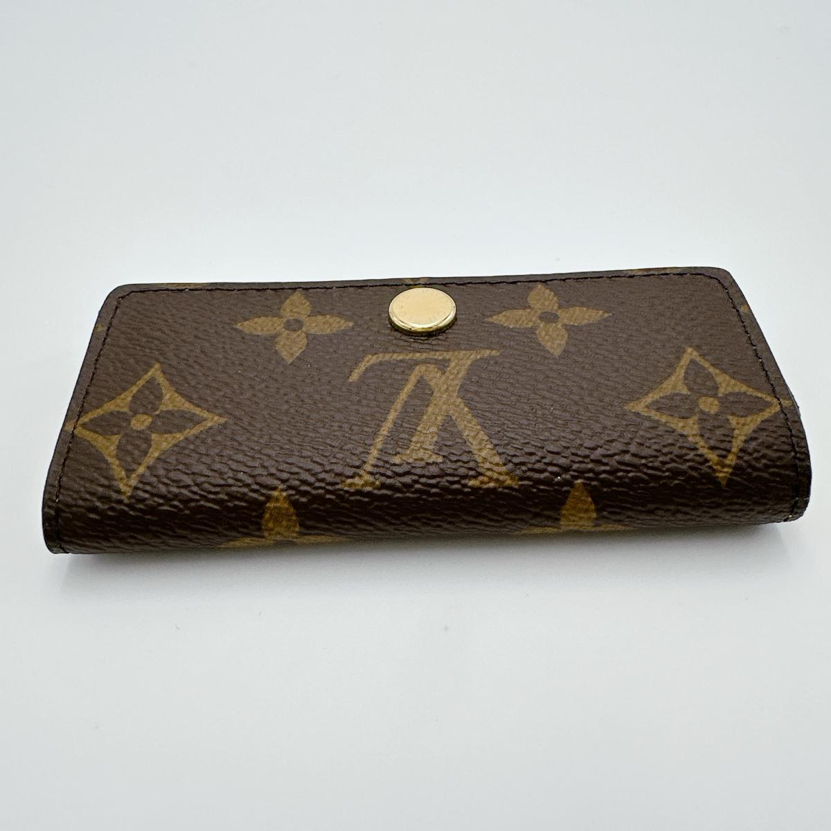 ルイヴィトン LOUIS VUITTON キーケース
4本用キーケース モノグラム ミュルティクレ4 モノグラムキャンバス M81938 ブラウン LV
【SS】
【中古】