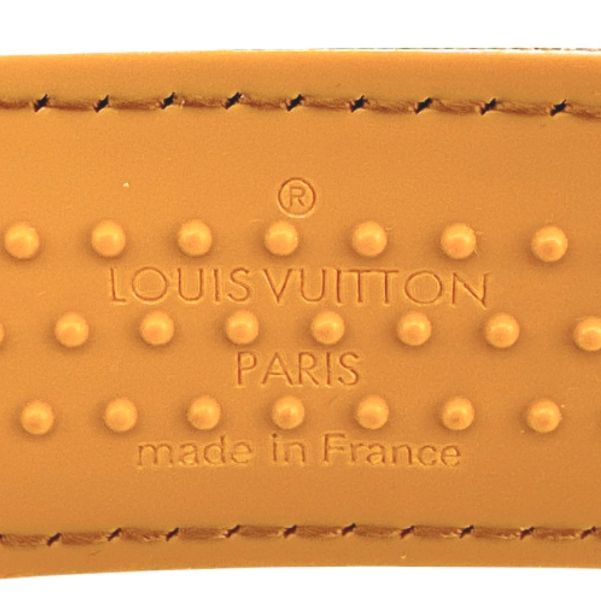 ルイヴィトン LOUIS VUITTON ショルダーストラップ
ストラップ モノグラム 肩当て付き モノグラムキャンバス J75011 ブラウン LV
【SS】
【中古】