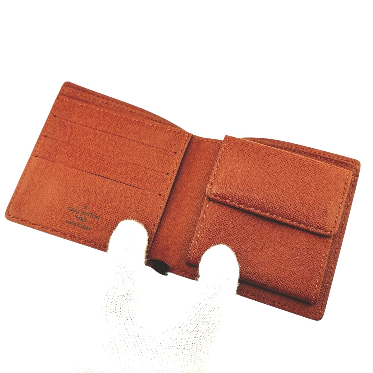 ルイヴィトン LOUIS VUITTON 二つ折り財布
二つ折り財布 モノグラム マルコ 小銭入れ付き モノグラムキャンバス M61675 ブラウン LV
【SS】
【中古】
