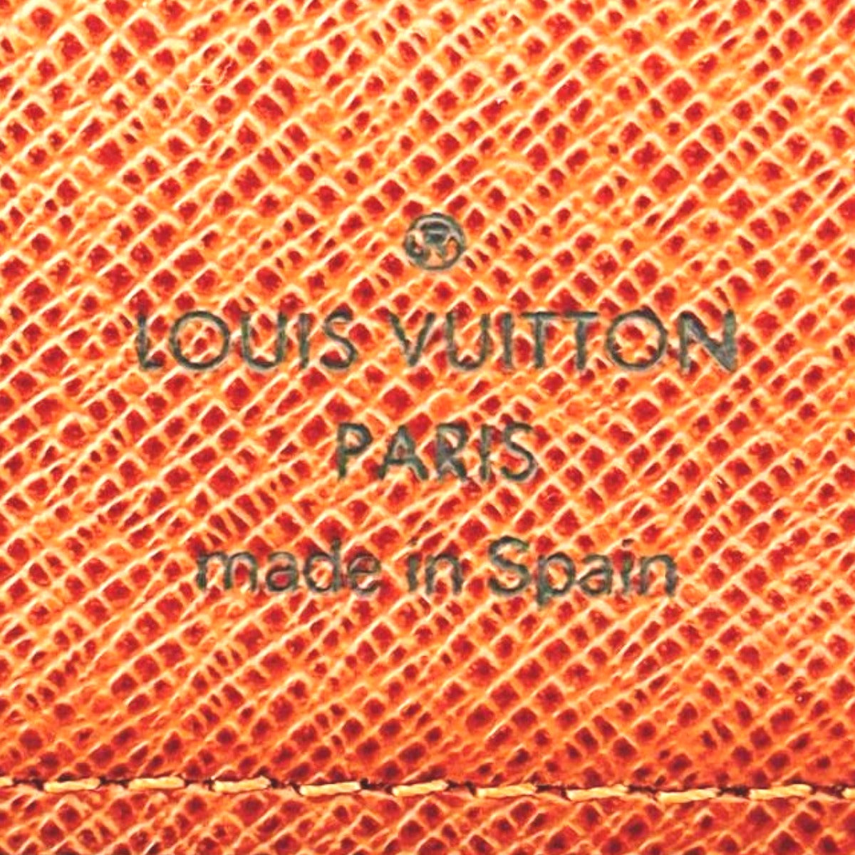 ルイヴィトン LOUIS VUITTON 二つ折り財布
二つ折り財布 モノグラム マルコ 小銭入れ付き モノグラムキャンバス M61675 ブラウン LV
【SS】
【中古】