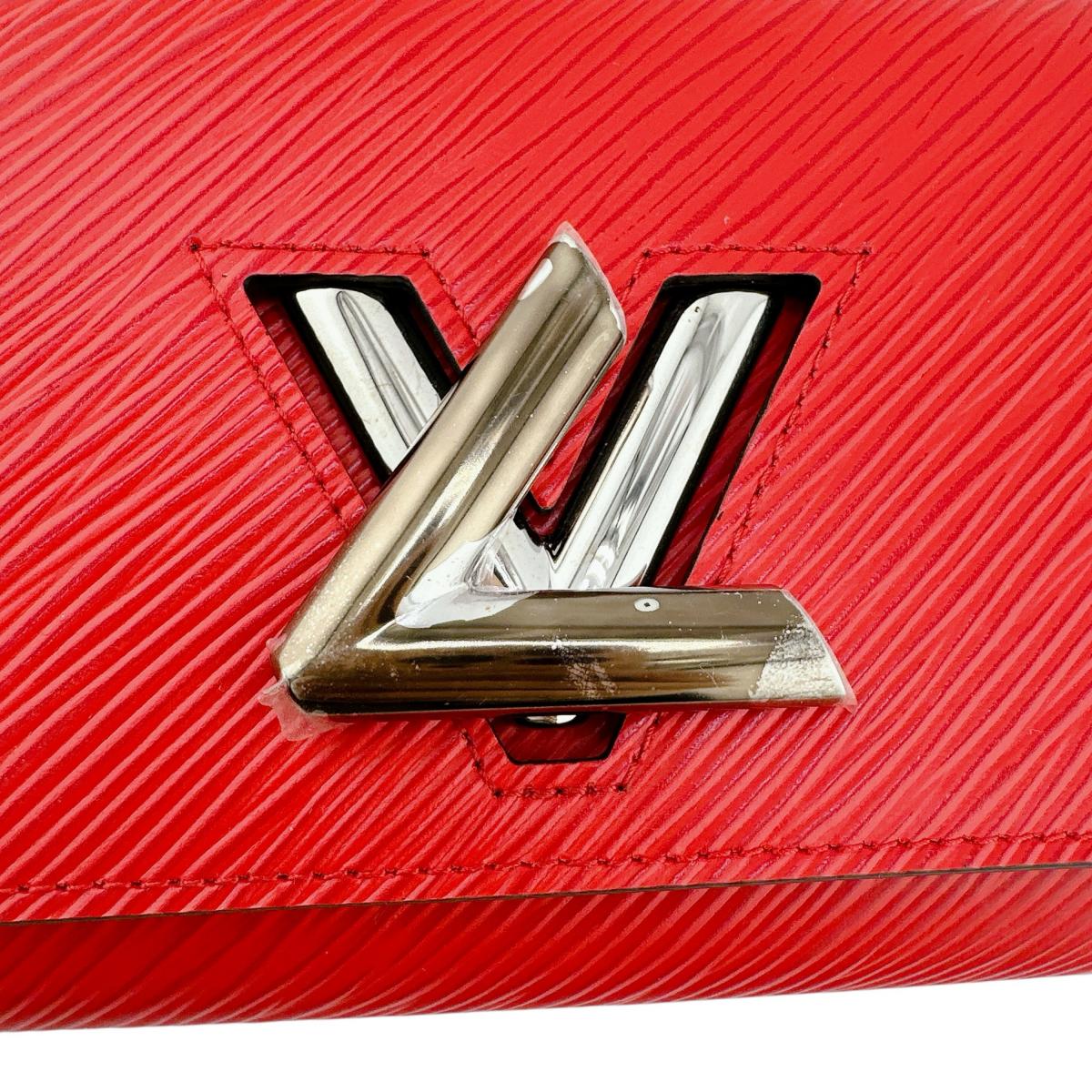 ルイヴィトン LOUIS VUITTON 長財布
長財布 エピ ポルトフォイユ・ツイスト エピレザー M61179 コクリコ LV
【SS】
【中古】