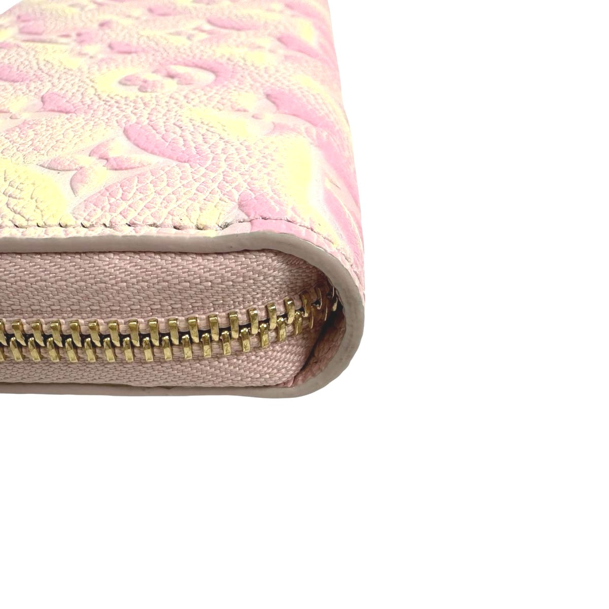 Louis Vuitton LOUIS VUITTON Long Wallet
Round zipper Monogram Emplant Zippy Wallet Monogram Emplant M81299 Pink LV
【second hand】