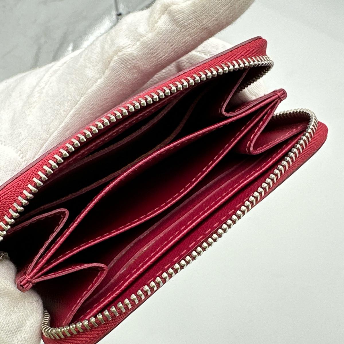 ルイヴィトン LOUIS VUITTON コインケース
コインケース エピ ジッピーコインパース エピレザー M60383 レッド LV
【SS】
【中古】