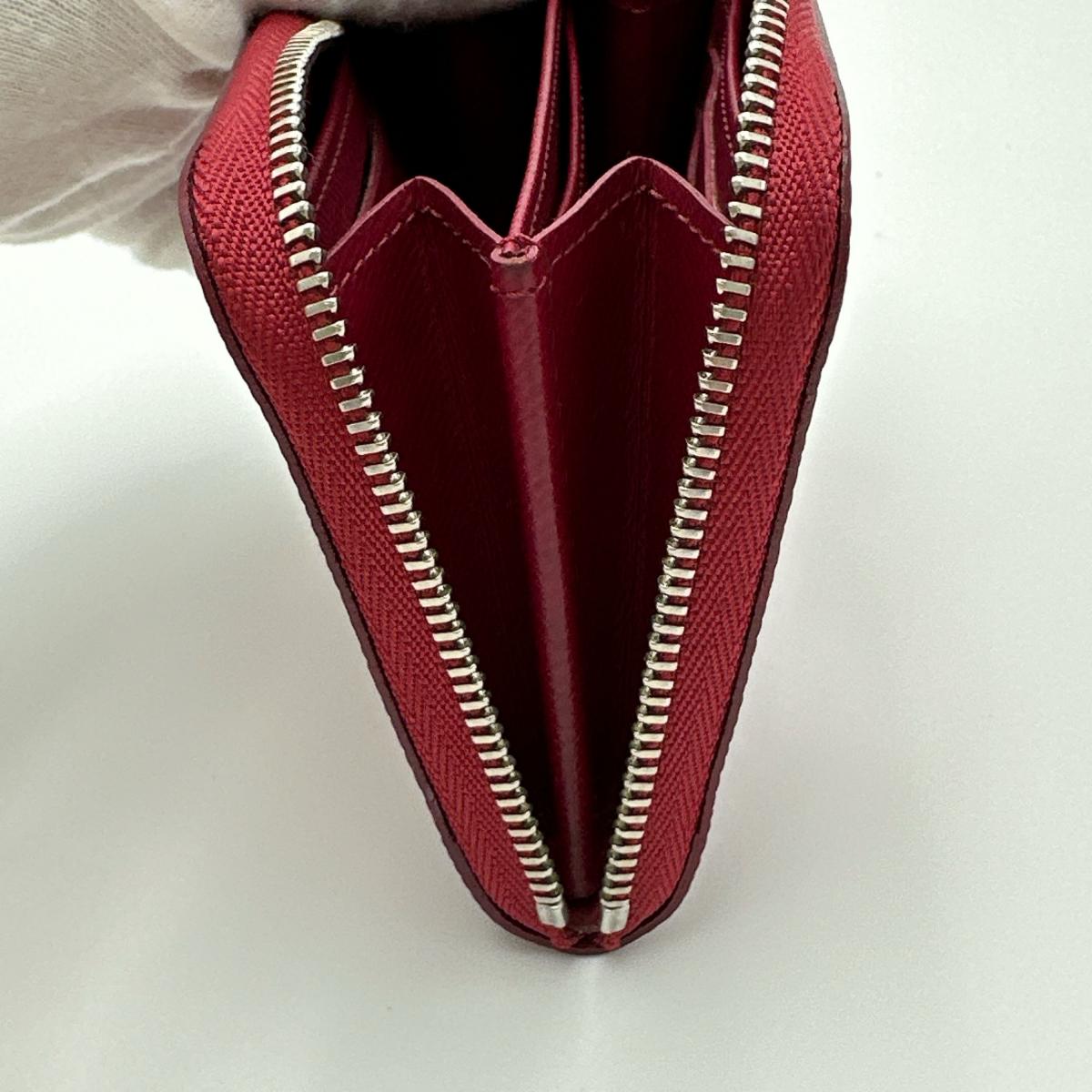 ルイヴィトン LOUIS VUITTON コインケース
コインケース エピ ジッピーコインパース エピレザー M60383 レッド LV
【SS】
【中古】