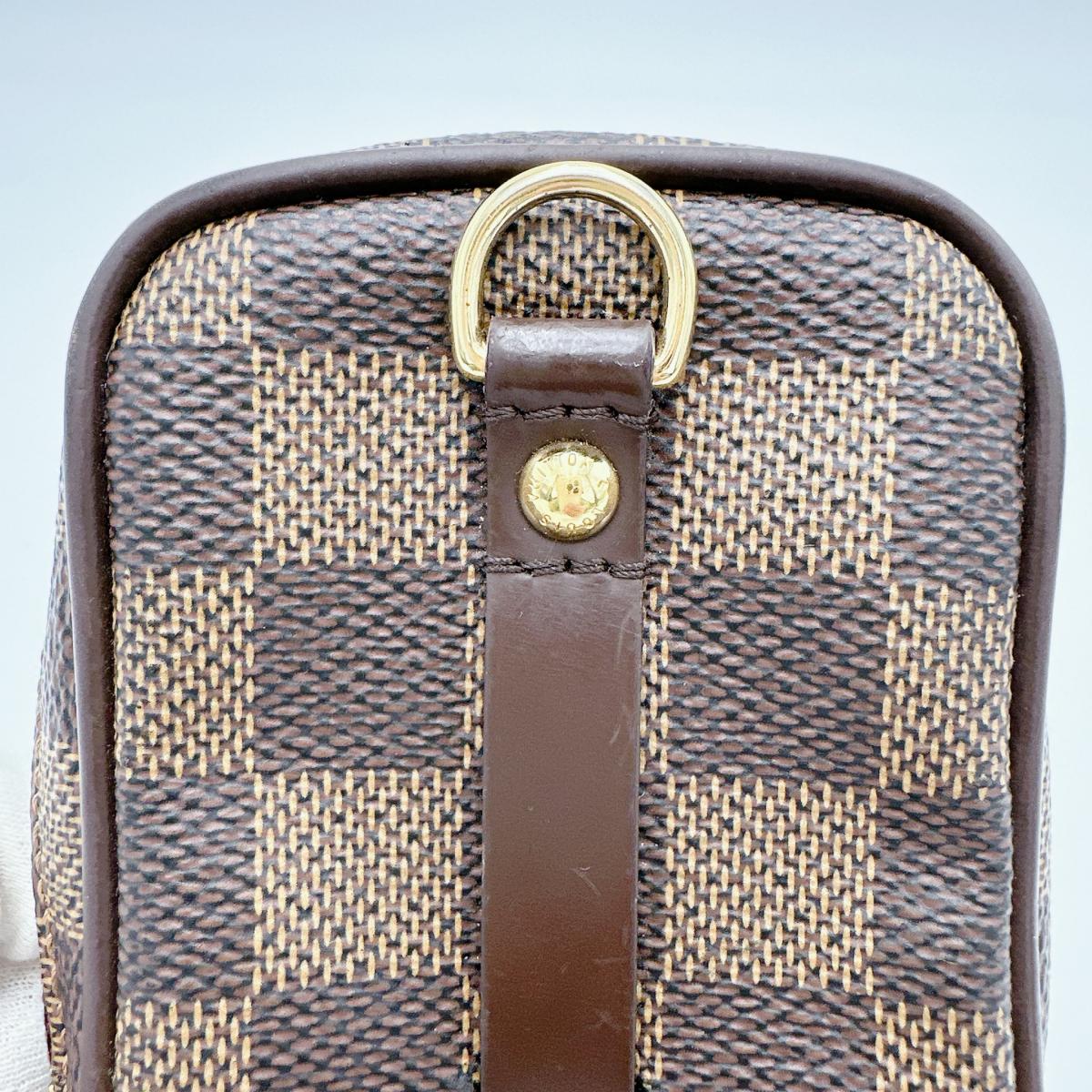 ルイヴィトン LOUIS VUITTON ポーチ
ポーチ ダミエ エテュイ・オカピPM ダミエキャンバス N61738 ブラウン LV
【SS】
【中古】