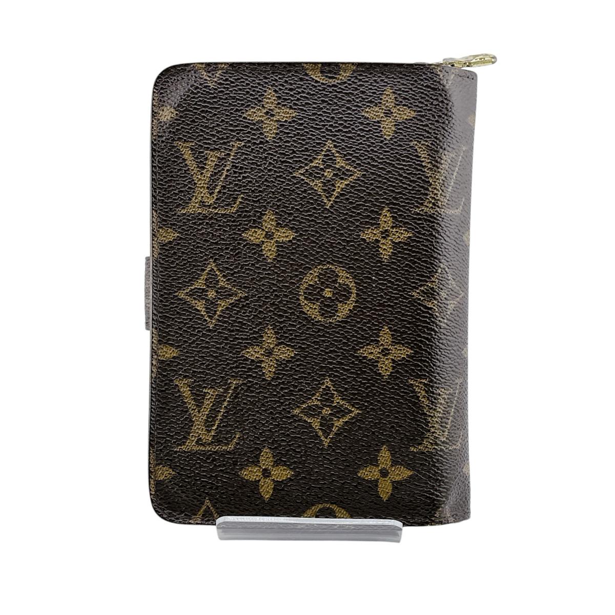 ルイヴィトン LOUIS VUITTON 二つ折り財布
二つ折り財布 ポルト パピエ ラウンドファスナー モノグラムキャンバス M61207 ブラウン LV
【SS】
【中古】