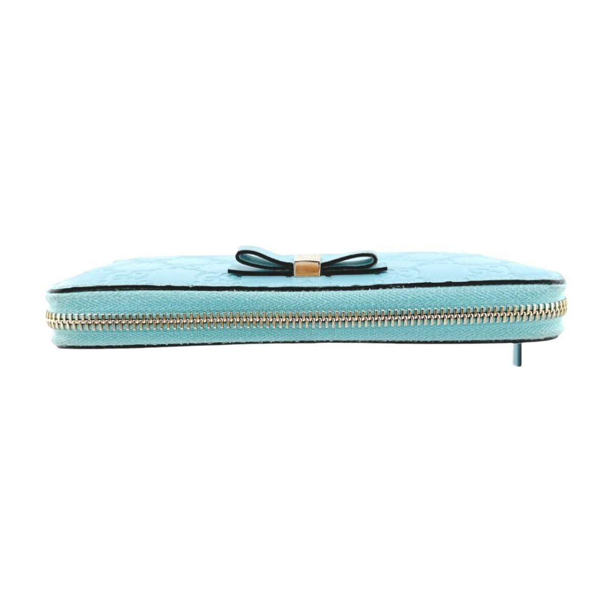 グッチ GUCCI 長財布
ラウンド長財布 グッチシマ GG レザー 388680 水色 【SS】
【中古】