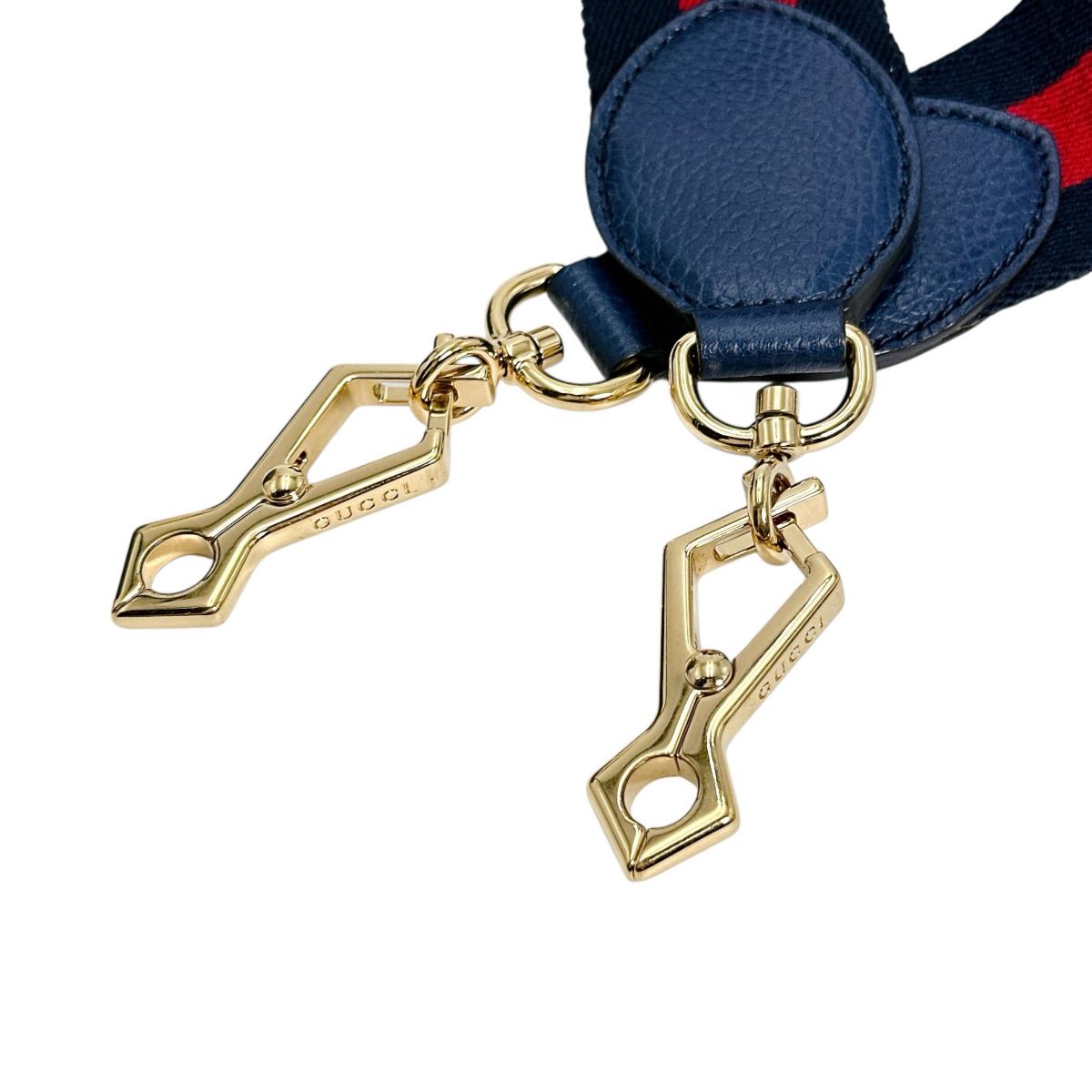 グッチ GUCCI ハンドバッグ
バンブー レザー 2way レザー 470271 ブルー 【SS】
【中古】