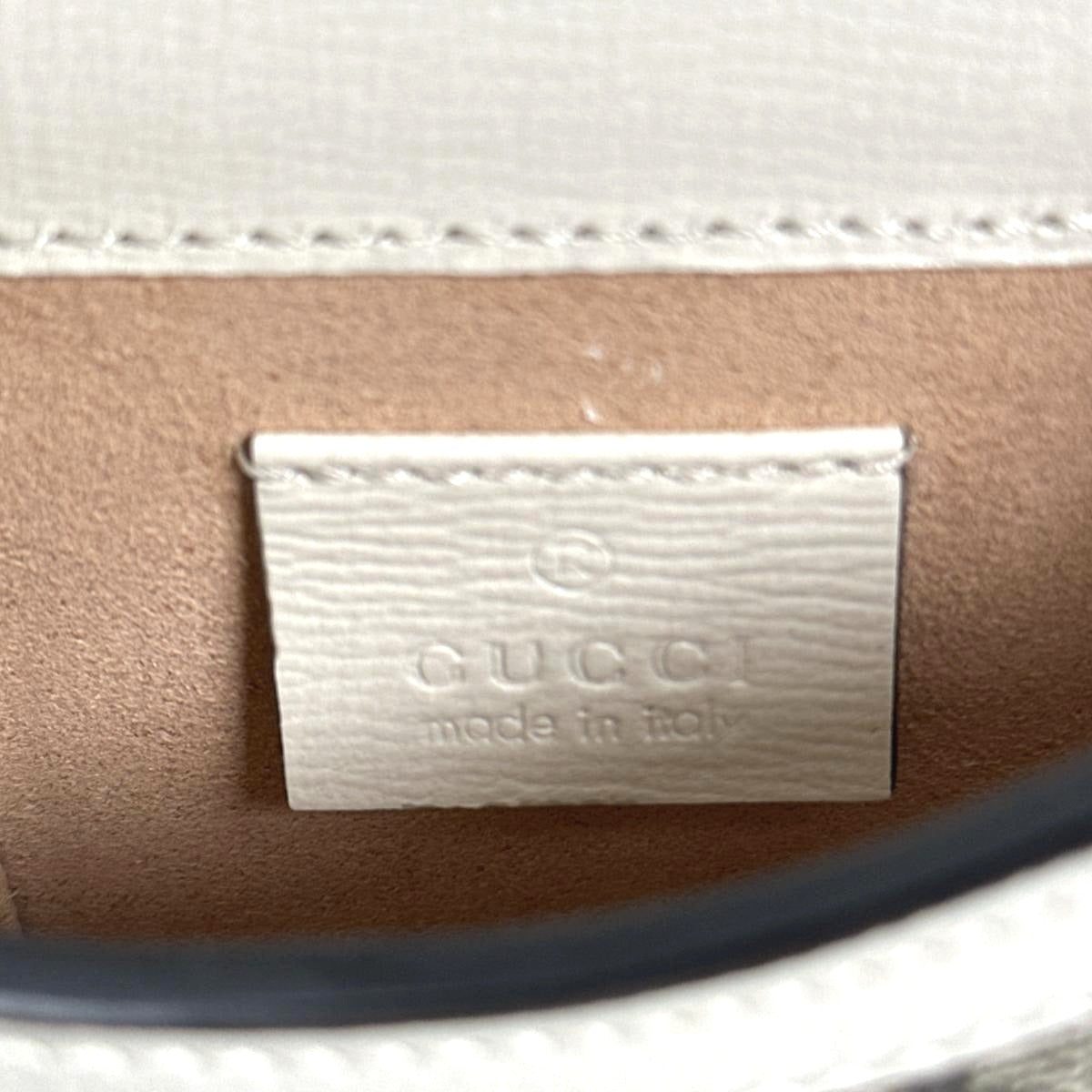 グッチ GUCCI ショルダーバッグ
ショルダーバッグ GGスプリーム ホースビット GGキャンバス 625615 ベージュ 【SS】
【中古】