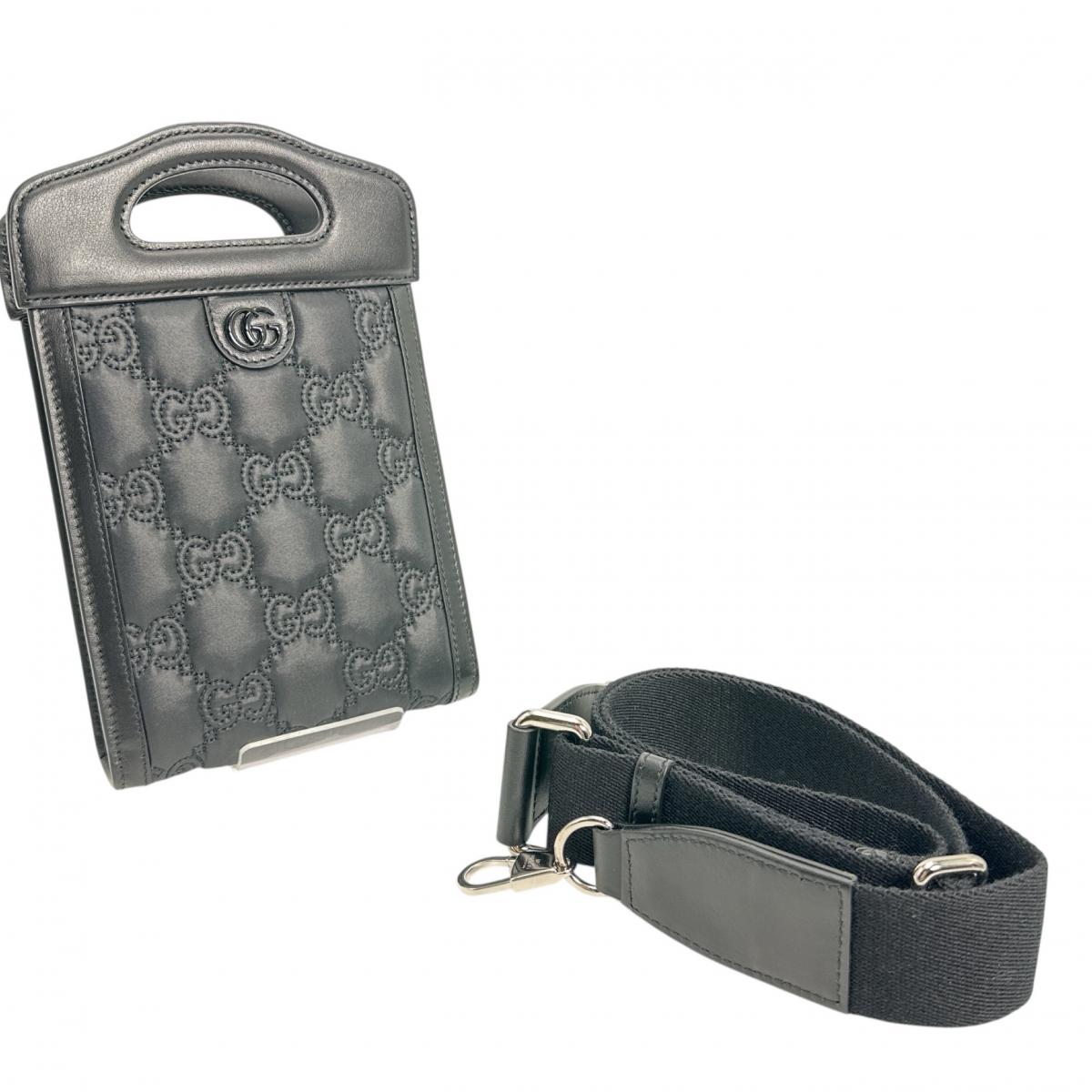 グッチ GUCCI ショルダーバッグ
ショルダーバッグ 2WAYバッグ GGミニマトラッセ ナイロン 723776 ブラック 【SS】
【中古】