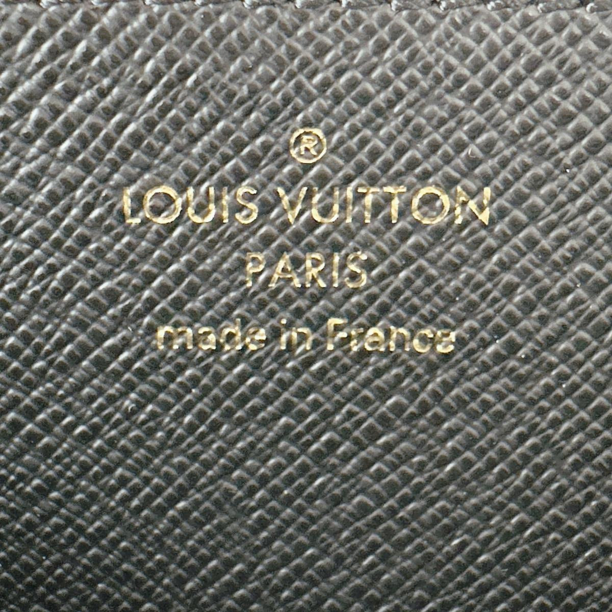 ルイヴィトン LOUIS VUITTON 長財布
ラウンドファスナー モノグラム ジャイアントリバース モノグラムキャンバス M69353 ブラウン LV
【SS】
【中古】