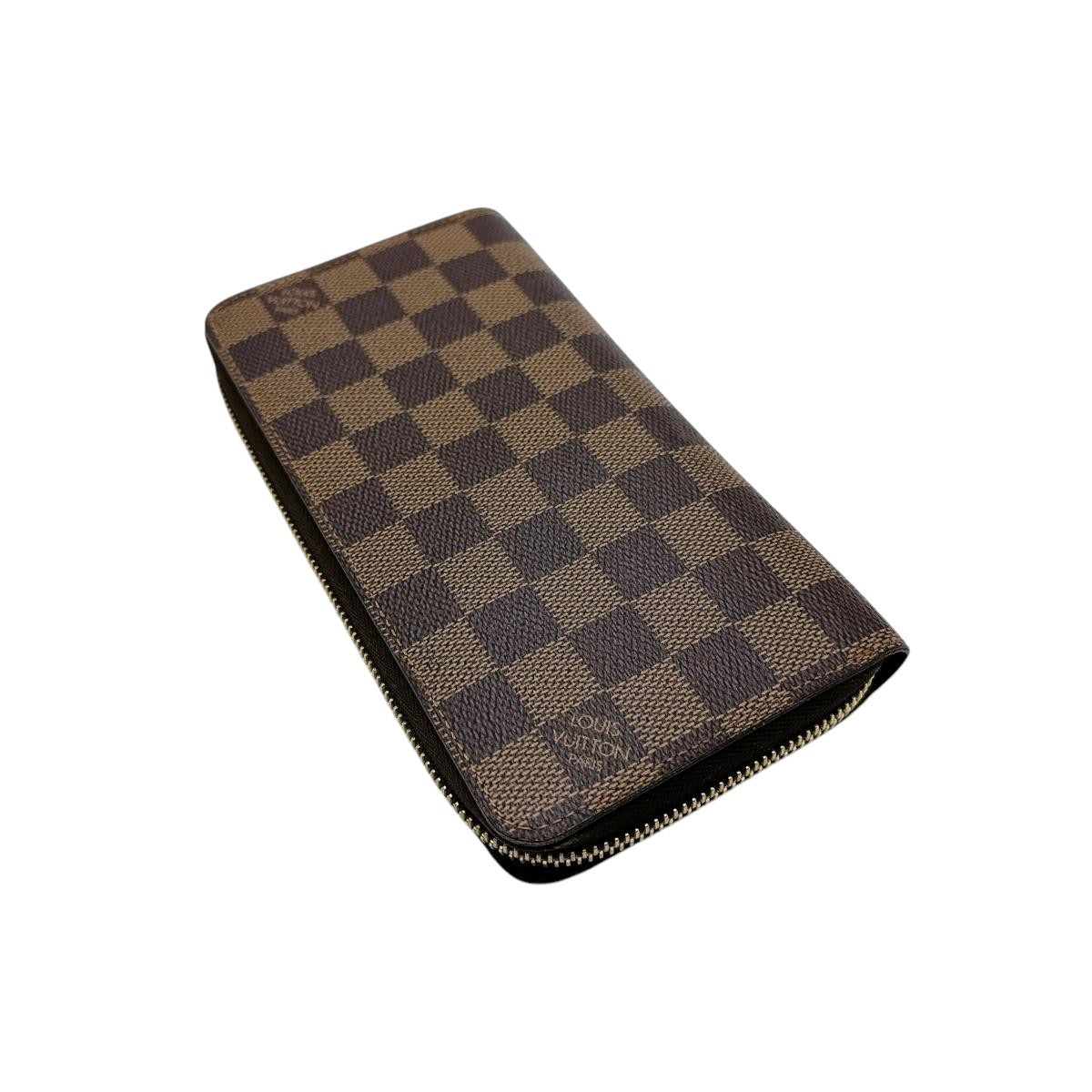 ルイヴィトン LOUIS VUITTON 長財布
長財布 ダミエ ジッピーウォレット ダミエキャンバス N41661 ブラウン LV
【SS】
【中古】