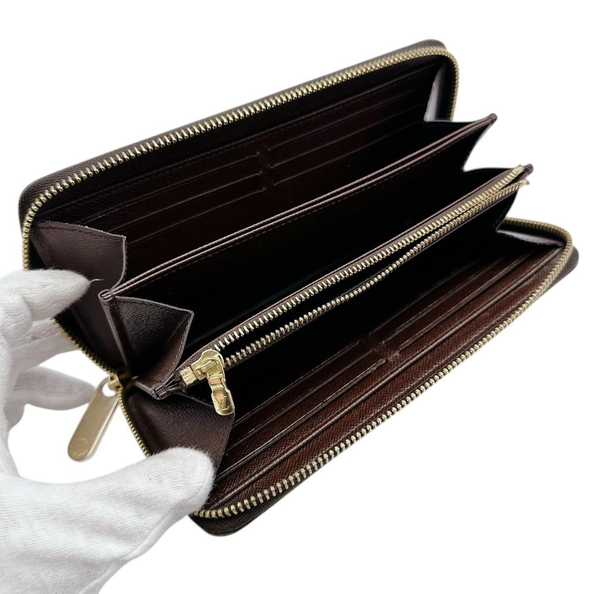ルイヴィトン LOUIS VUITTON 長財布
長財布 ダミエ ジッピーウォレット ダミエキャンバス N41661 ブラウン LV
【SS】
【中古】