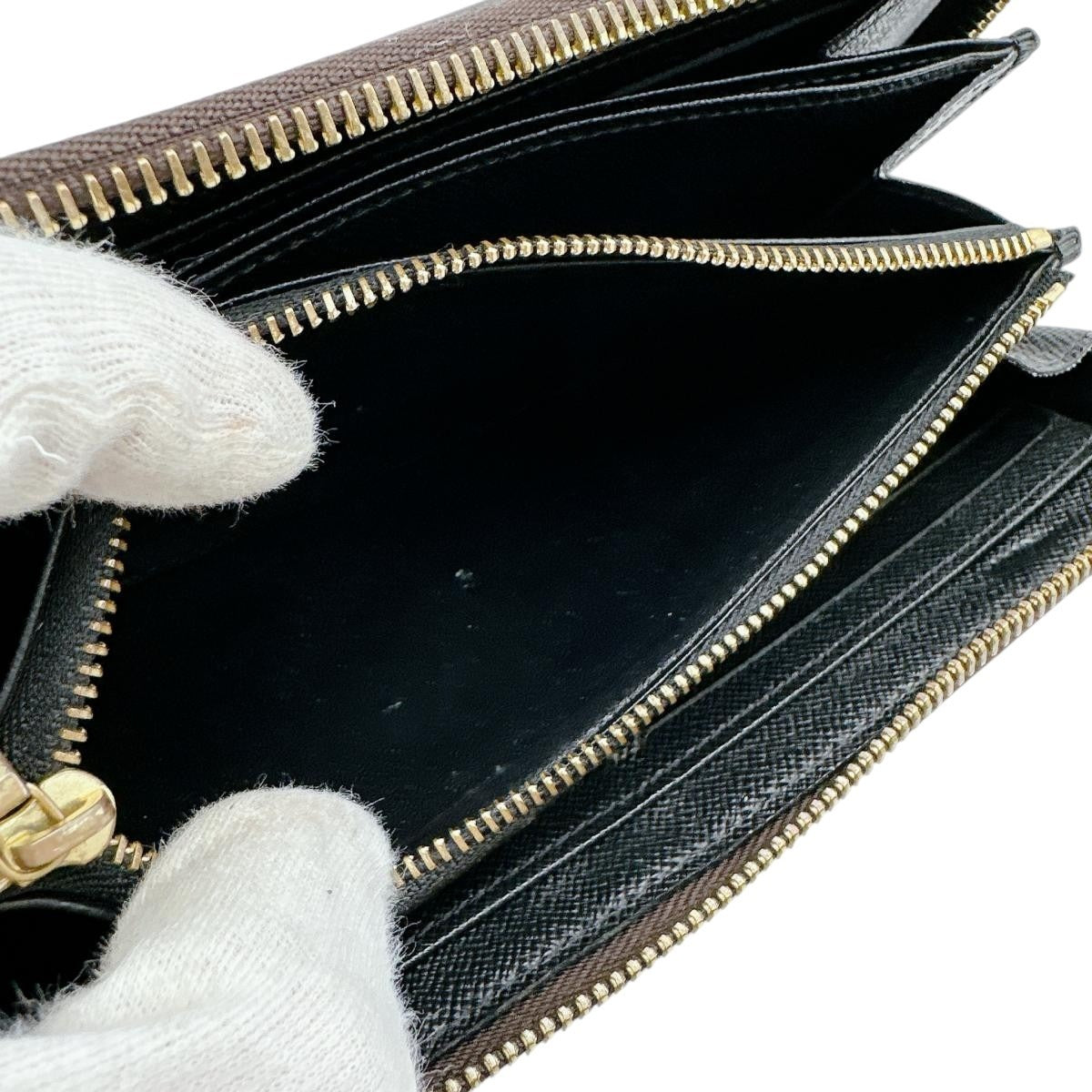 ルイヴィトン LOUIS VUITTON 長財布
長財布 モノグラム ジッピー・ウォレット モノグラムキャンバス M69353 ブラウン LV
【SS】
【中古】