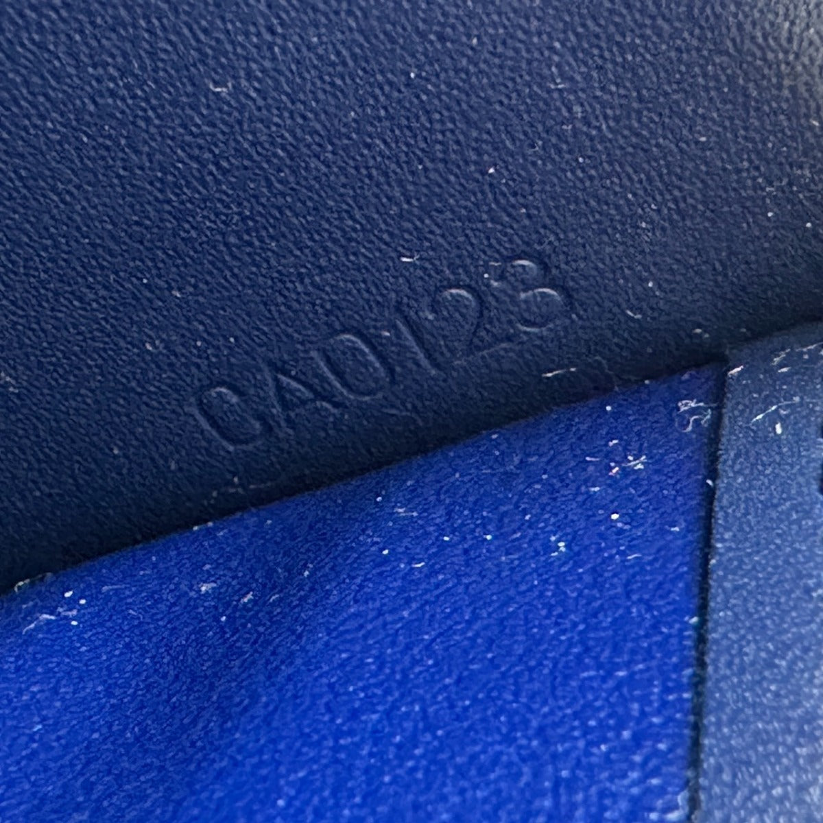 ルイヴィトン LOUIS VUITTON 長財布
長財布 モノグラムヴェルニ イカットフラワー モノグラムヴェルニ M90018 ブルー LV
【SS】
【中古】