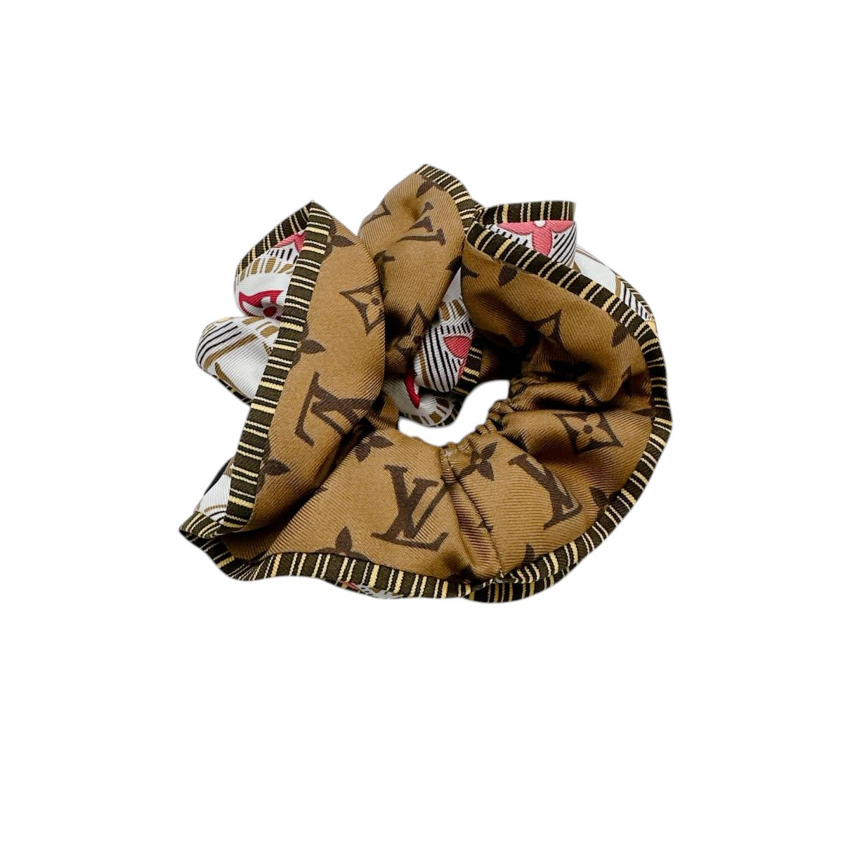 ルイヴィトン LOUIS VUITTON その他小物
シュシュ モノグラム タイルズ シルク M78265 ブラウン LV
【SS】
【中古】