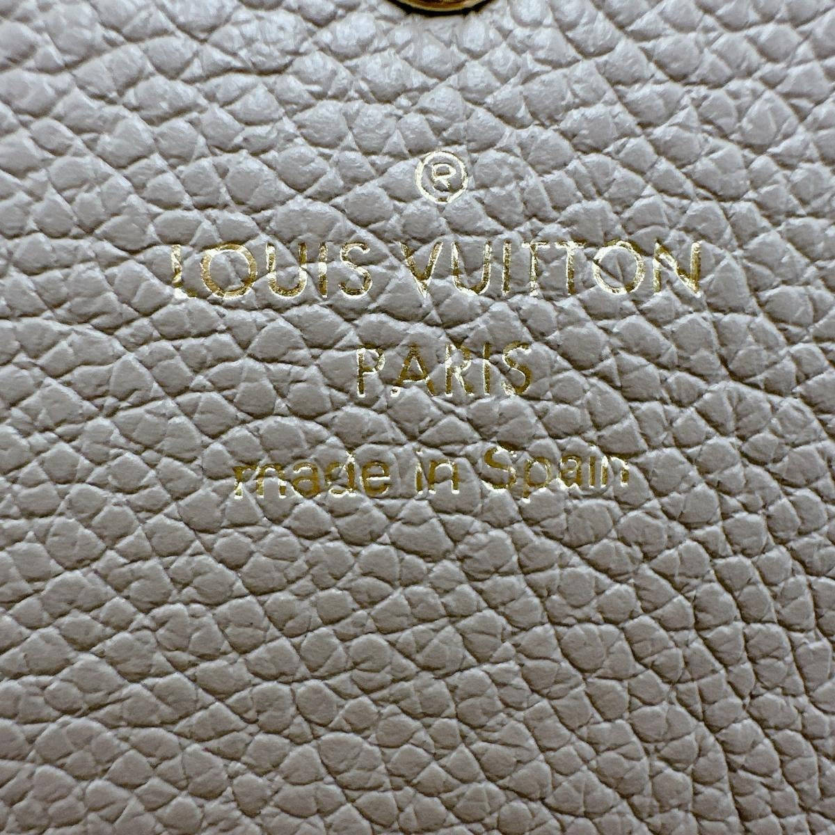 ルイヴィトン LOUIS VUITTON 長財布
フラップ式長財布 モノグラムアンプラント ポルトフォイユ・サラ モノグラムアンプラント M81049 ベージュ LV
【SS】
【中古】