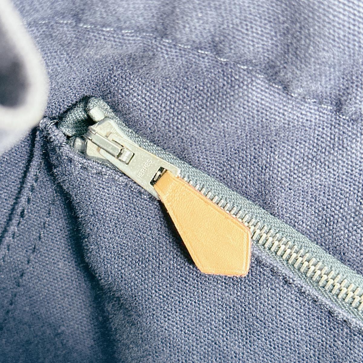 エルメス HERMES トートバッグ
ハンドバッグ ビジネスバッグ フールトゥMM コットン ネイビー 【SS】
【中古】