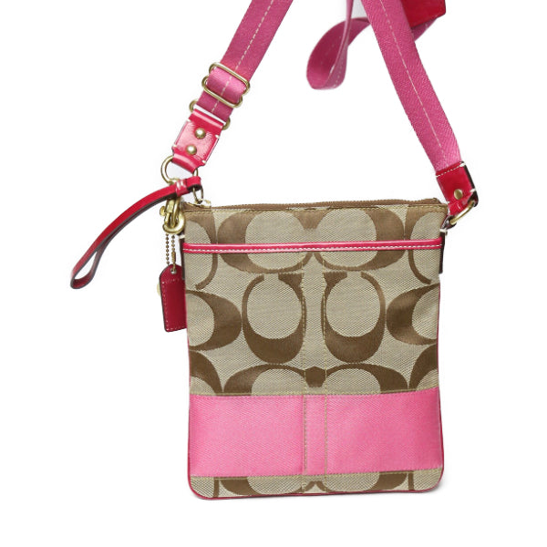 コーチ COACH ショルダーバッグ
外ポケット付き シグネチャー 斜めかけ レザー 10129 カーキ×ピンク 【SS】
【中古】