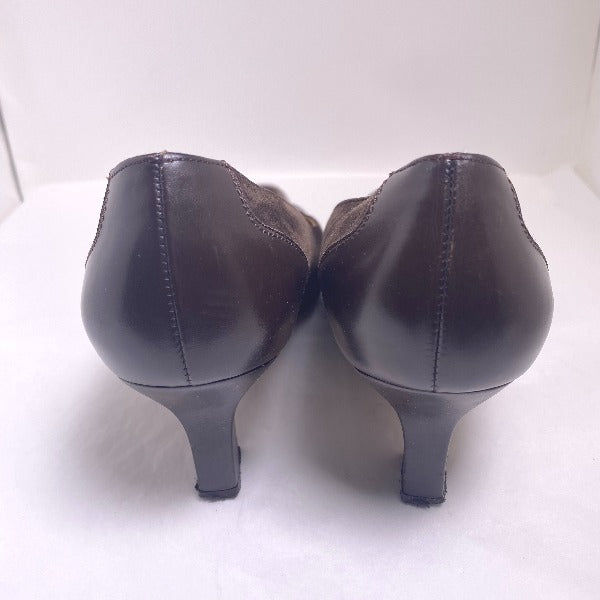 サルヴァトーレフェラガモ Salvatore Ferragamo パンプス
7C ローヒールパンプス ショートブーツ カーフ ブラウン 【SS】
【中古】