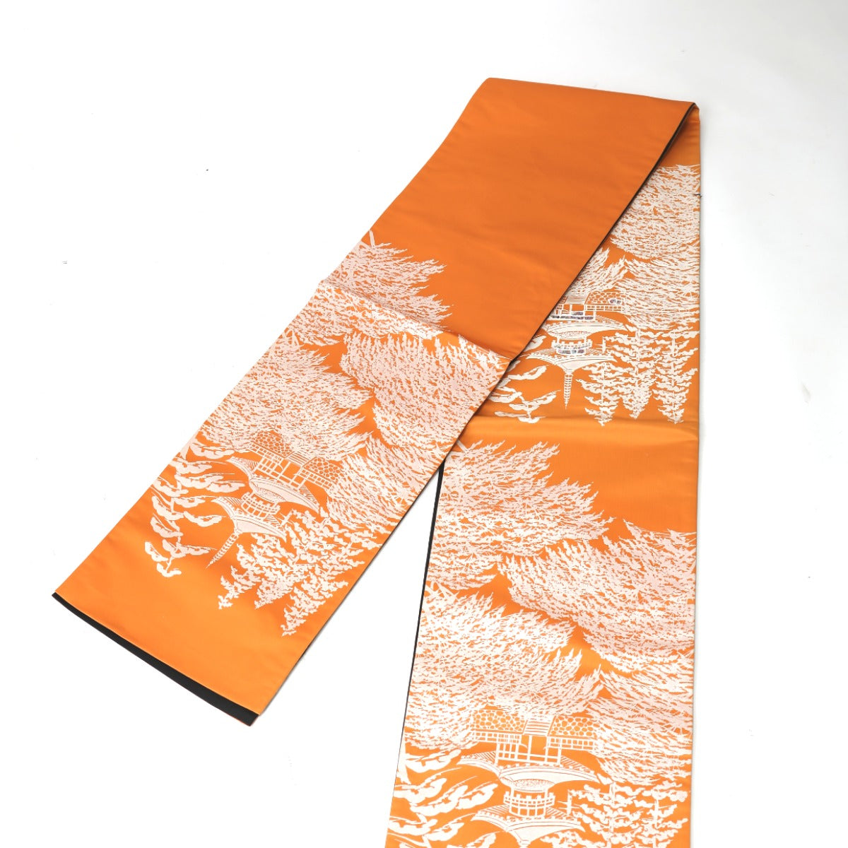 袋帯
袋帯 正絹 縫い袋 六通柄 貝細工 シルク オレンジ 【SS】
【中古】