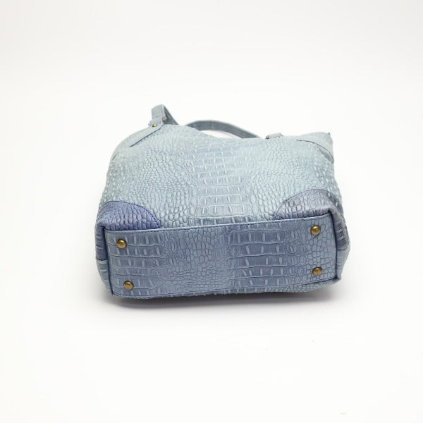 カイマン CAIMAN ショルダーバッグ
トートバッグ カイマン 牛革型押 カーフ CK-1106 スカイブルー 【H】
【中古】