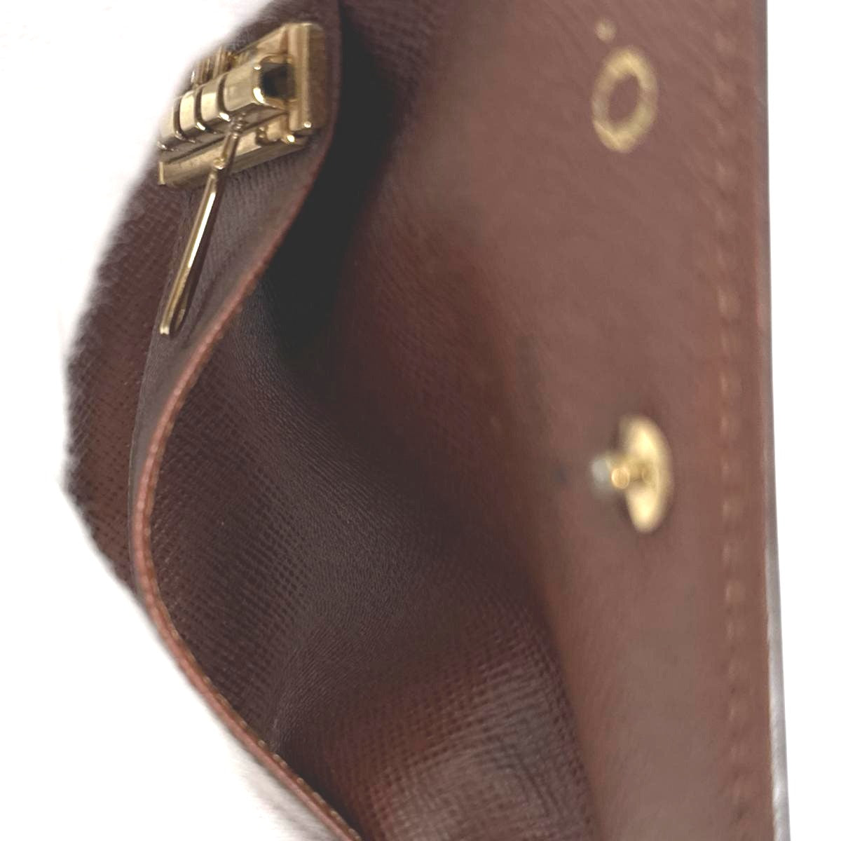 ルイヴィトン LOUIS VUITTON キーケース
4本用キーケース モノグラム ミュルティクレ4 モノグラムキャンバス M62631 ブラウン LV
【SS】
【中古】