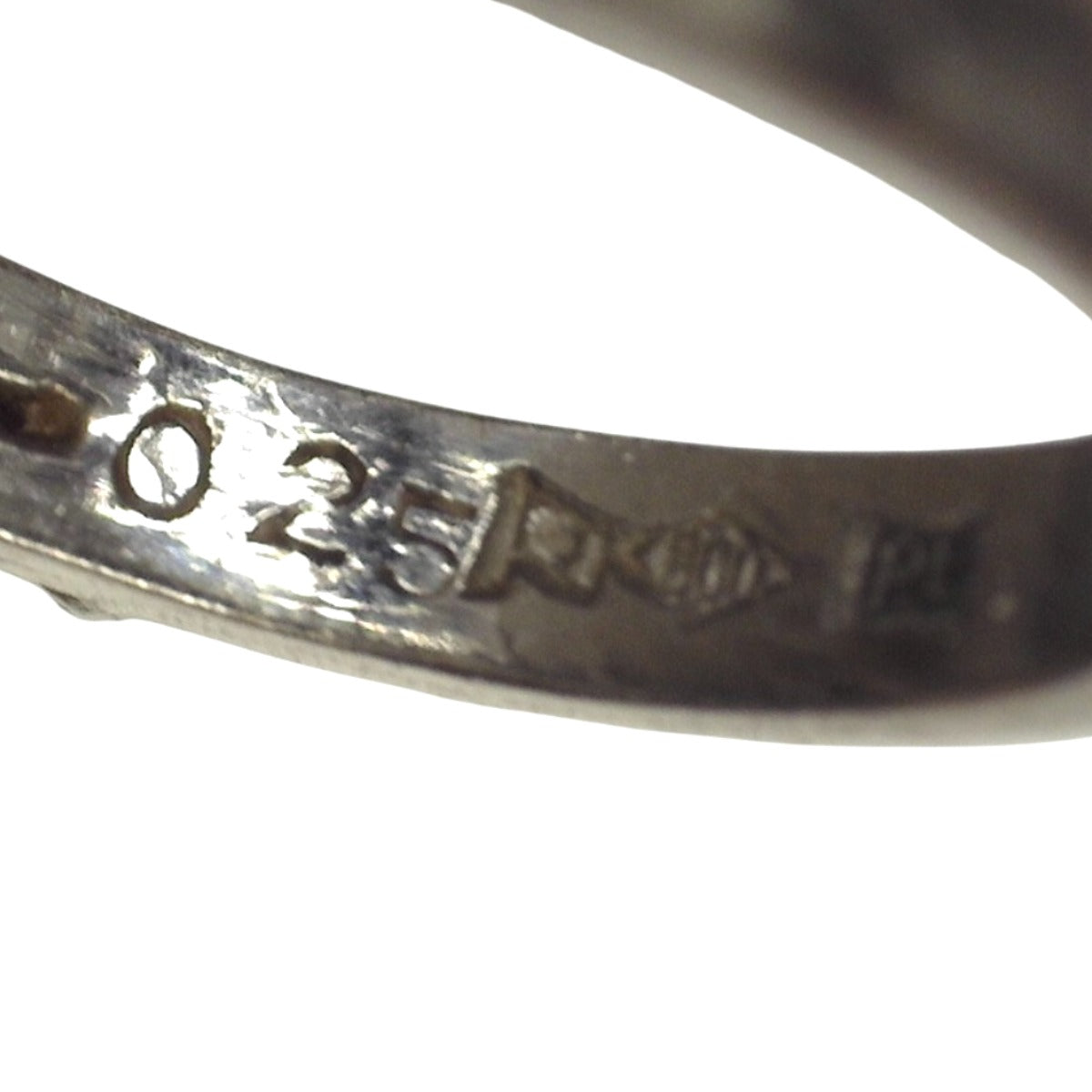 リング・指輪
ルビー D 0.25 10号 Pt900 Pt900プラチナ リング プラチナ 【SS】
【中古】