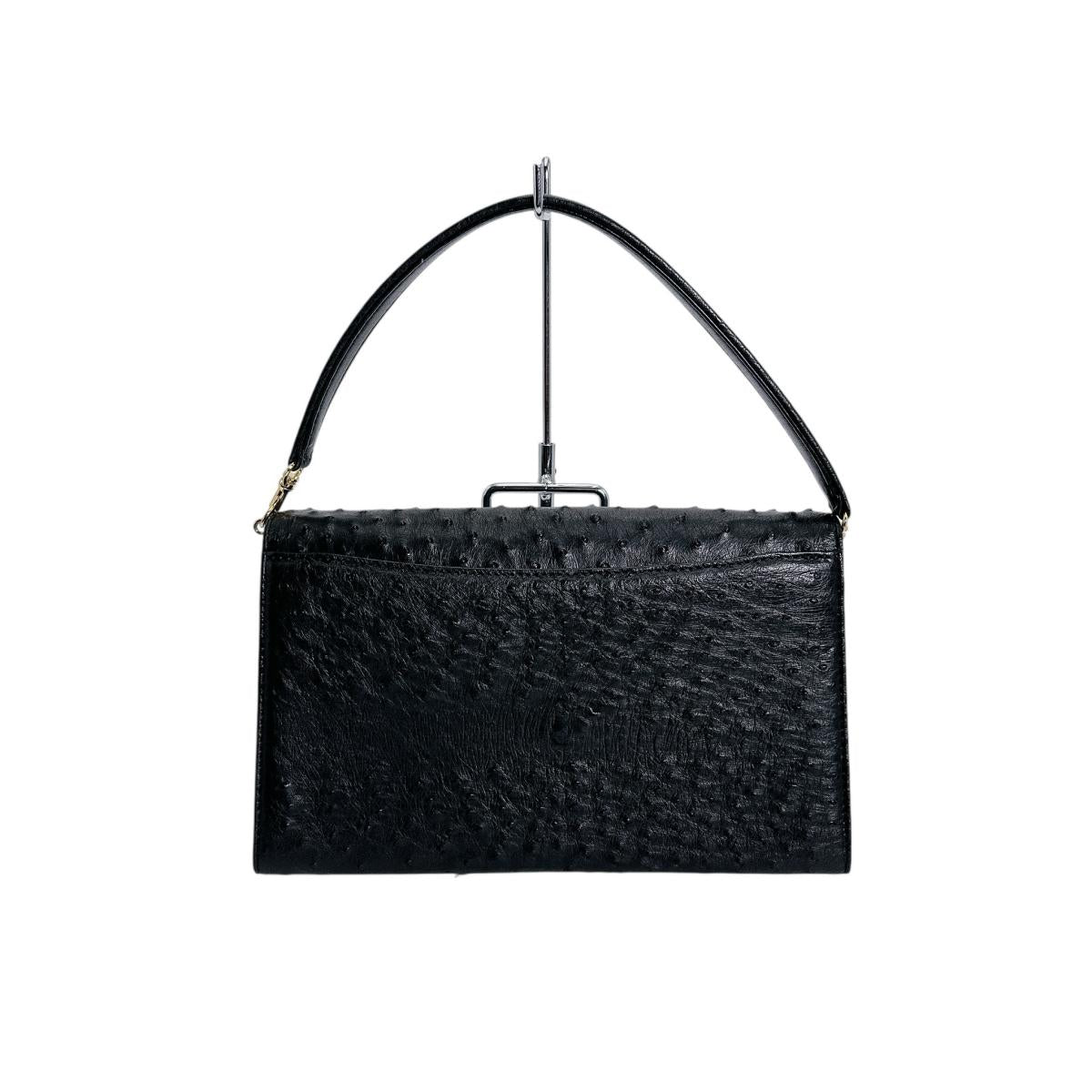 オーストリッチ ostrich ハンドバッグ
フルポイント クラッチバッグ 一本手 ゴールド金具 オーストリッチ ブラック 【SS】
【中古】