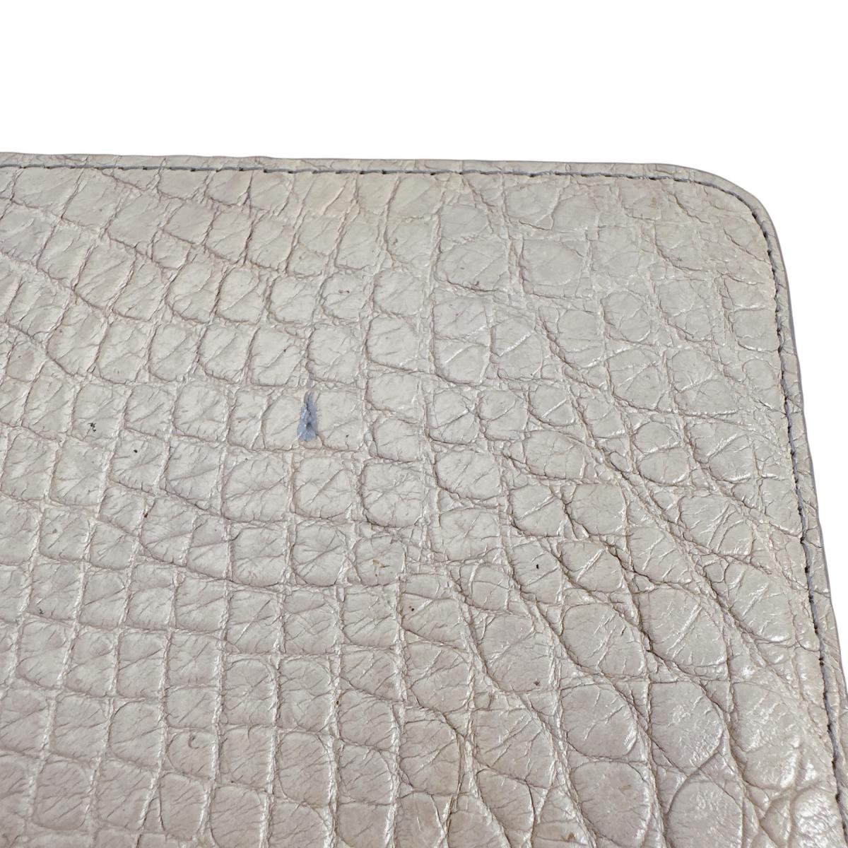 クロコダイル CROCODILE 長財布
ラウンドファスナー 小銭入付き クロコダイル LB-5011 ライトスチールブルー 【SS】
【中古】