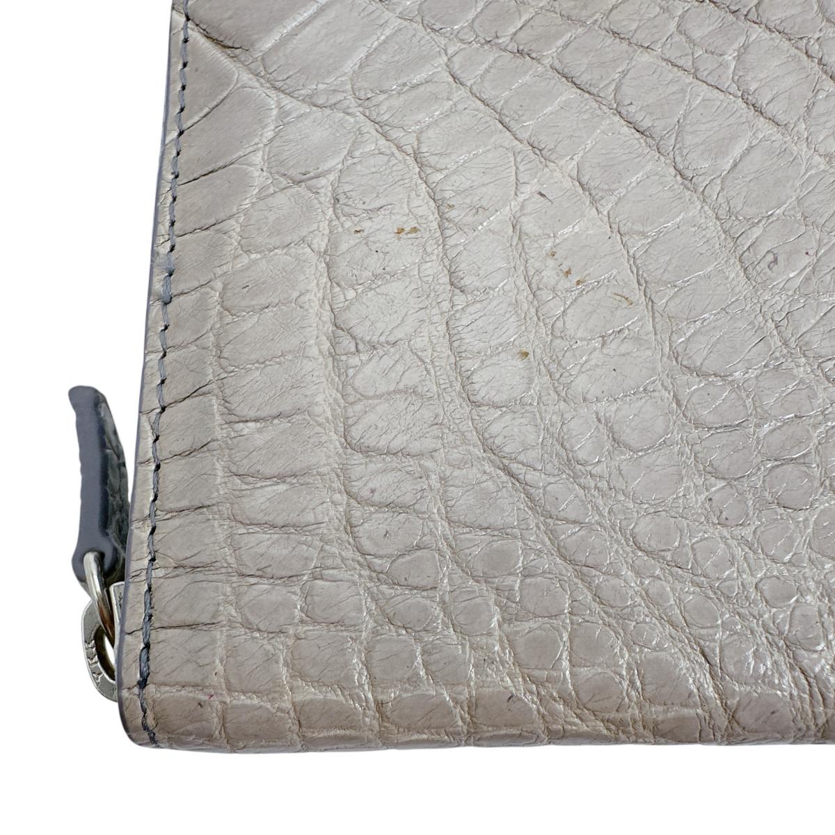 クロコダイル CROCODILE 長財布
ラウンドファスナー 小銭入付き クロコダイル LB-5011 ライトスチールブルー 【SS】
【中古】
