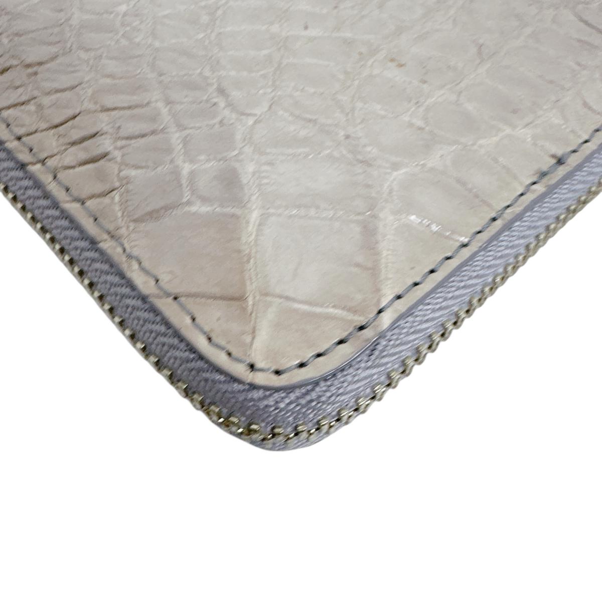 クロコダイル CROCODILE 長財布
ラウンドファスナー 小銭入付き クロコダイル LB-5011 ライトスチールブルー 【SS】
【中古】