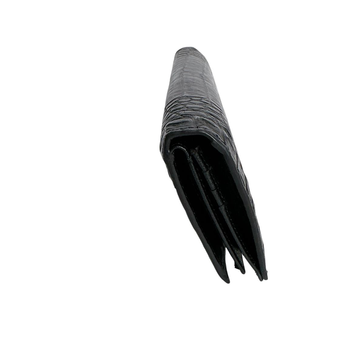 長財布
カード入れ付長財布 二つ折り財布 カイマンベリー カイマン 0520CA ブラック 【SS】