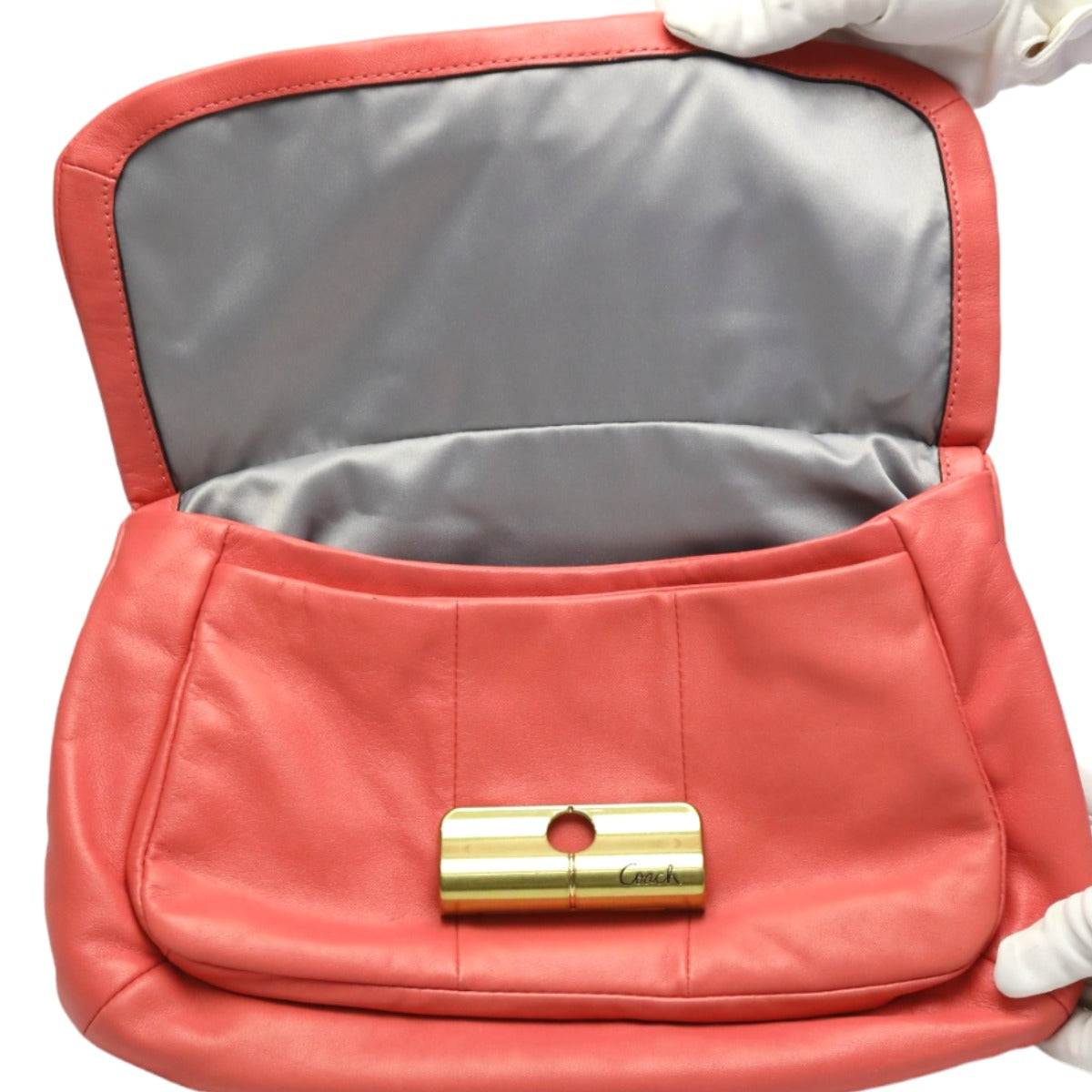 コーチ COACH ショルダーバッグ
2WAYショルダーバッグ レザーヒッピー クリスティン レザー 16931 ピンク 【SS】
【中古】