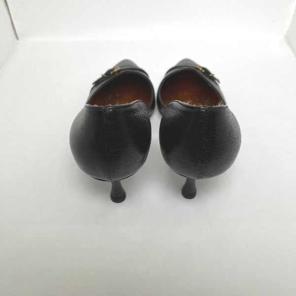 サルヴァトーレフェラガモ Salvatore Ferragamo パンプス
5 D ブラック 【SS】
【中古】