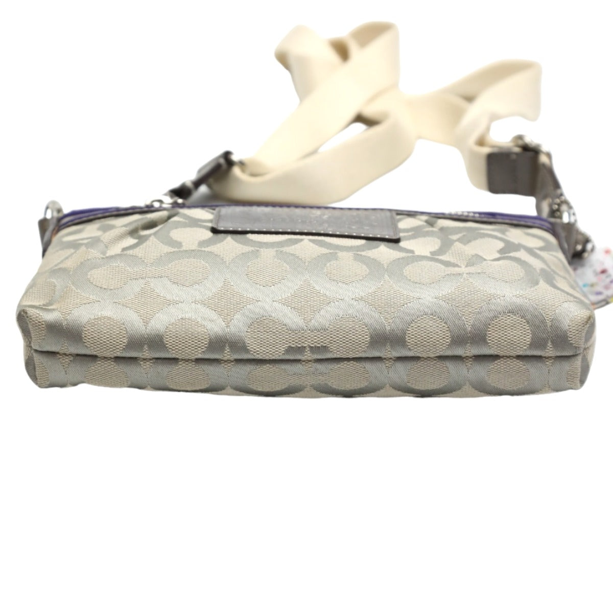 コーチ COACH ショルダーバッグ
スウィングバッグ 斜めかけ ポピー レザー 43287 グレー×パープル 【SS】
【中古】