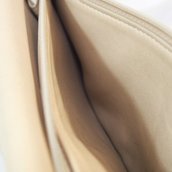 ロエベ LOEWE 長財布
カーフ 小銭入れ付き カーフ ベージュ 【SS】
【中古】