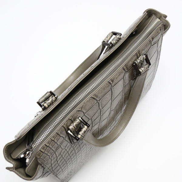 クロコダイル CROCODILE ハンドバッグ
2WAY クロコダイル ショルダーストラップ付 クロコダイル LB-3055 グレー 【SS】