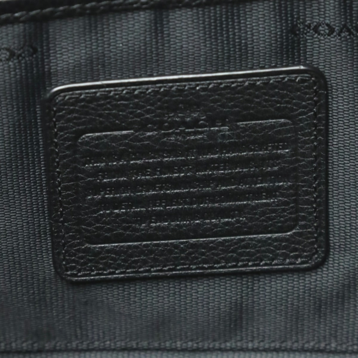 コーチ COACH ショルダーバッグ
2wayショルダー オールレザー ぺブル レザー プレーリー レザー 79997 ブラック 【SS】
【中古】