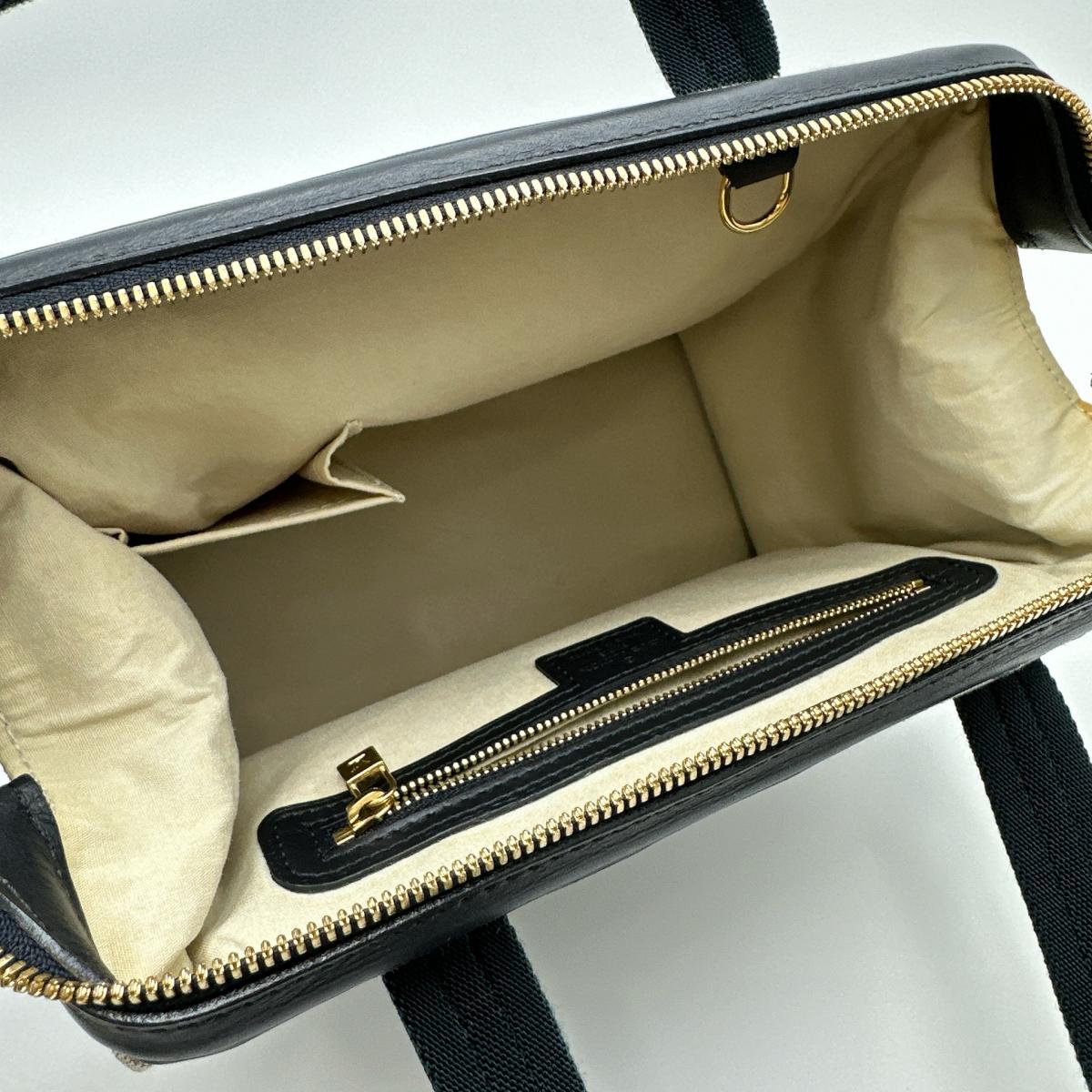 ルイヴィトン LOUIS VUITTON ハンドバッグ
ハンドバッグ モノグラム ジョセフィーヌPM モノグラムキャンバス M92049 グレー LV
【SS】
【中古】