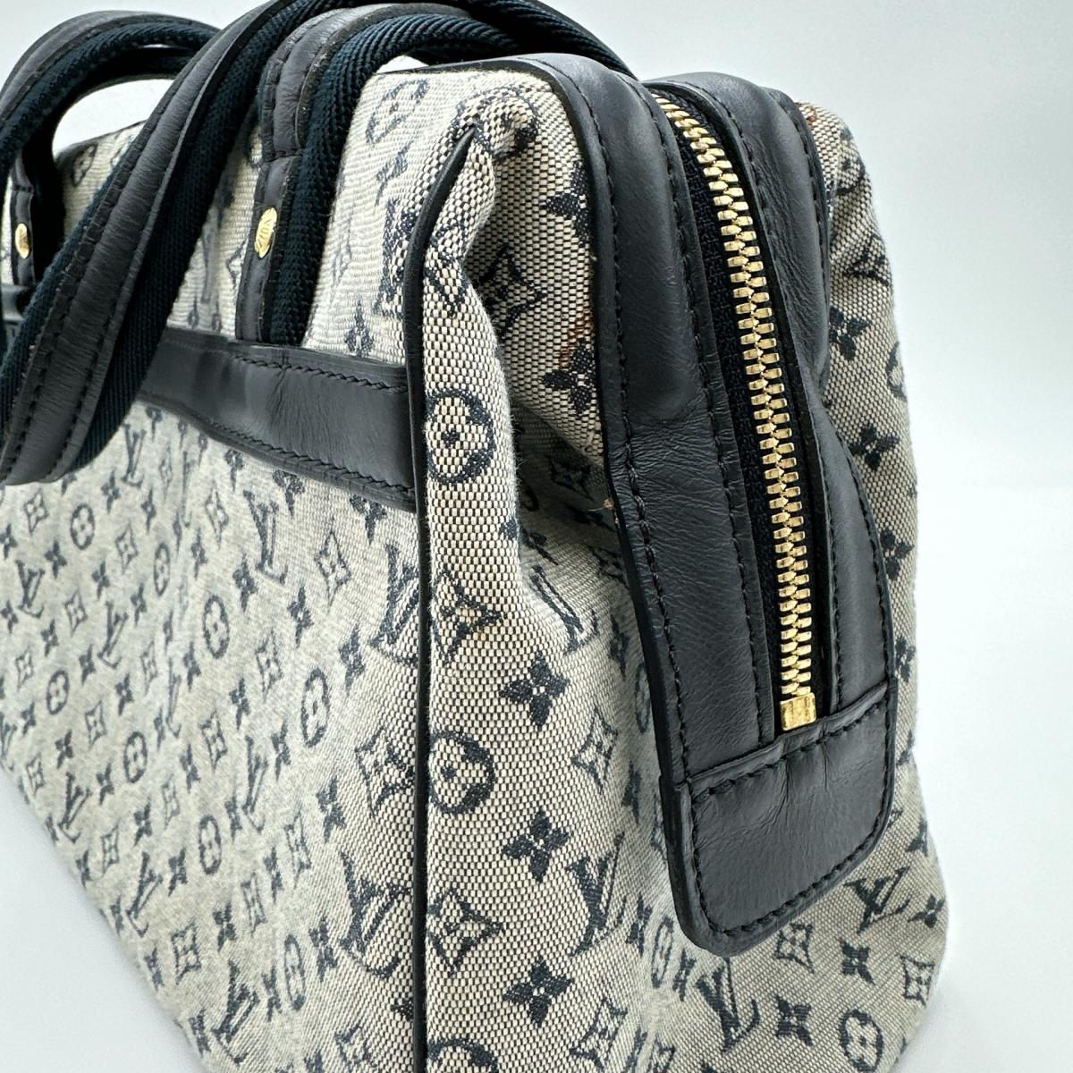 ルイヴィトン LOUIS VUITTON ハンドバッグ
ハンドバッグ モノグラム ジョセフィーヌPM モノグラムキャンバス M92049 グレー LV
【SS】
【中古】