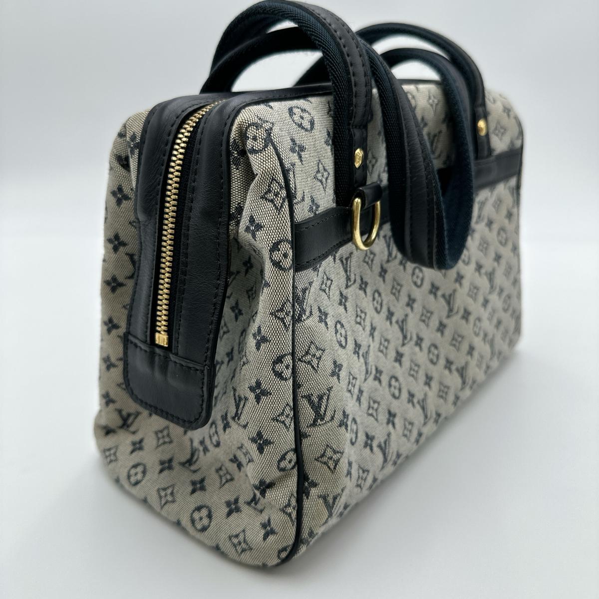 ルイヴィトン LOUIS VUITTON ハンドバッグ
ハンドバッグ モノグラム ジョセフィーヌPM モノグラムキャンバス M92049 グレー LV
【SS】
【中古】