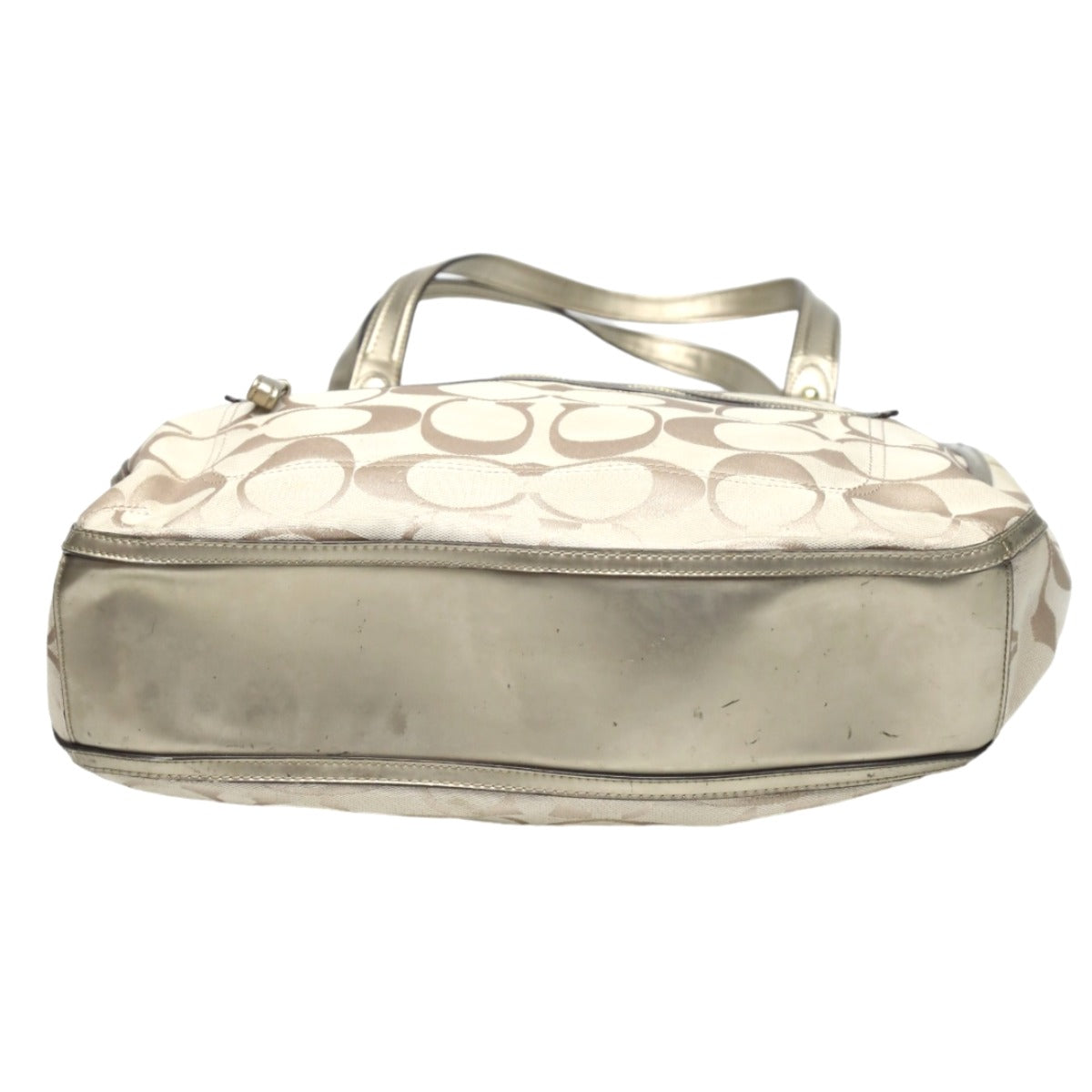 コーチ COACH トートバッグ
ポピーシグネチャー ハリー メタリックレップス レザー 22447 ベージュ×メタリック 【SS】
【中古】
