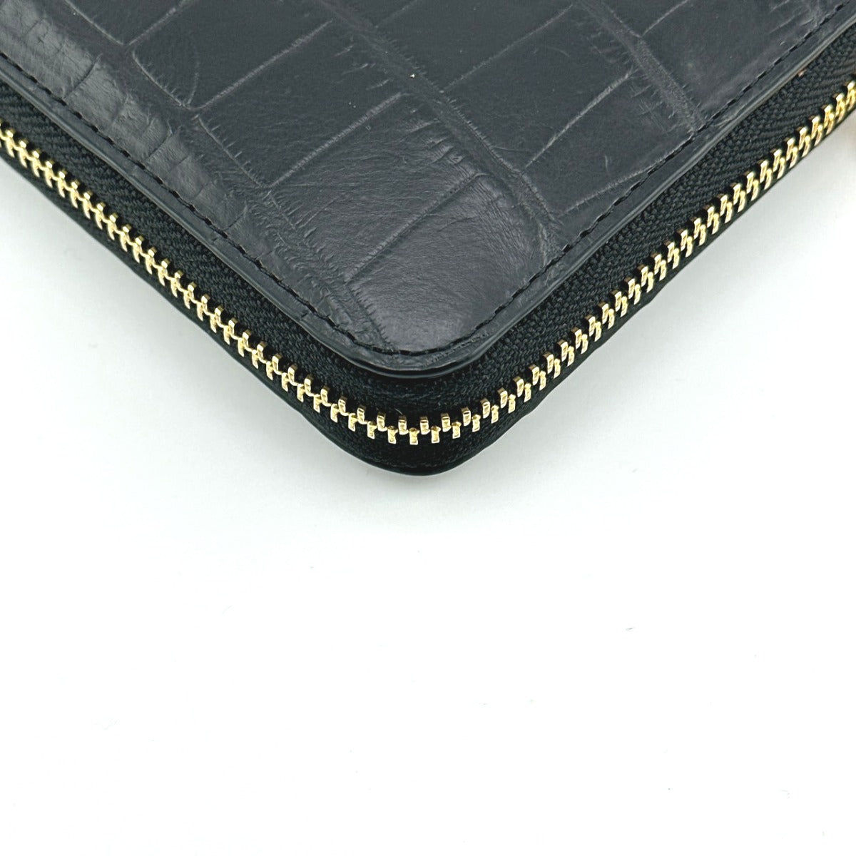 クロコダイル CROCODILE 長財布
ラウンドファスナー マット 外ポケット付 クロコダイル 52658 ブラック 【SS】