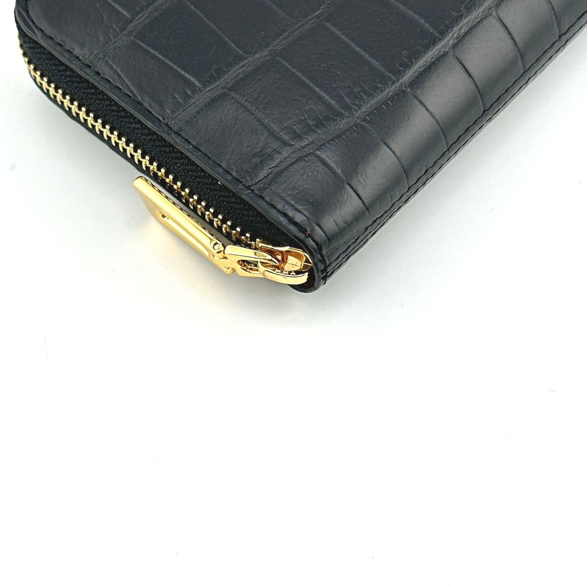 クロコダイル CROCODILE 長財布
ラウンドファスナー マット 外ポケット付 クロコダイル 52658 ブラック 【SS】