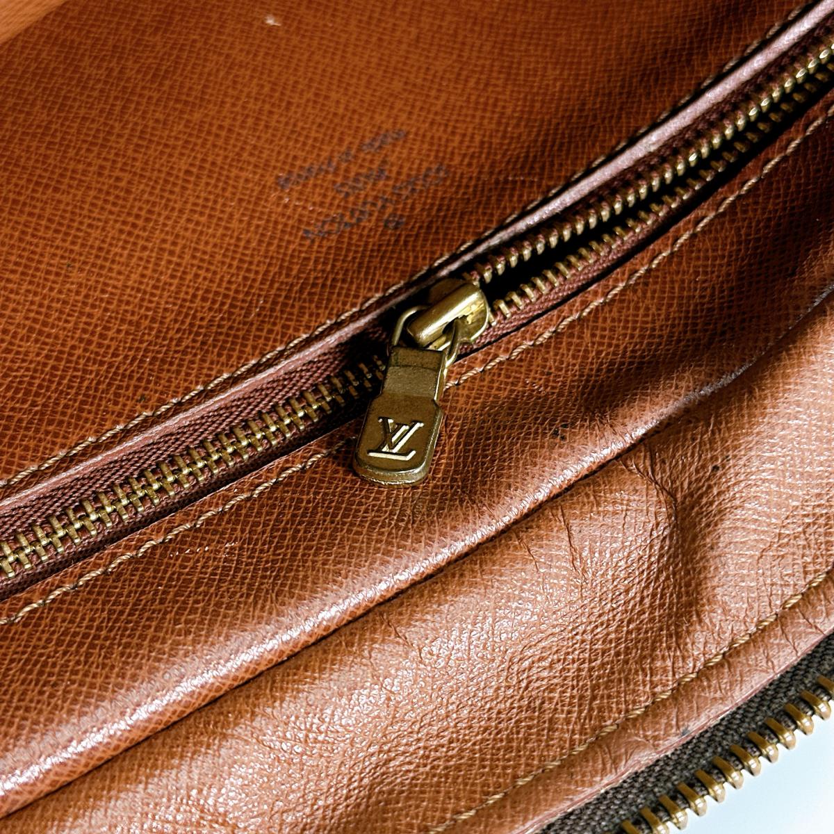 ルイヴィトン LOUIS VUITTON ショルダーバッグ
トロカデロ27 モノグラム 斜め掛け モノグラムキャンバス M51274 ブラウン LV
【SS】
【中古】