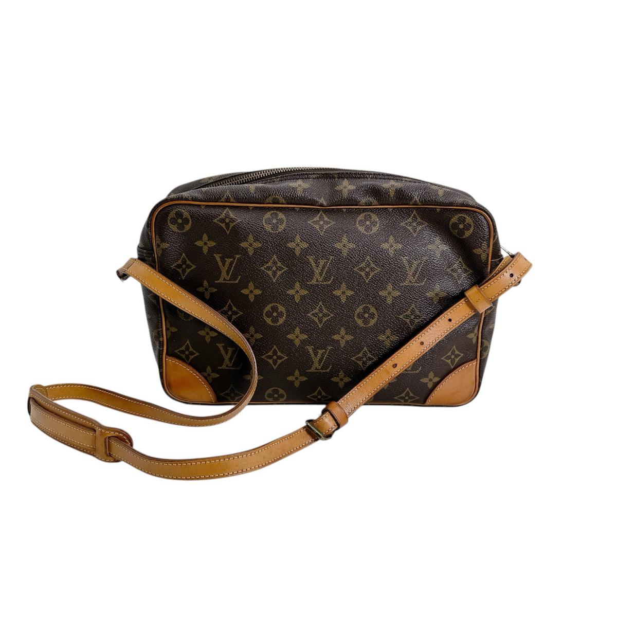 ルイヴィトン LOUIS VUITTON ショルダーバッグ
トロカデロ27 モノグラム 斜め掛け モノグラムキャンバス M51274 ブラウン LV
【SS】
【中古】